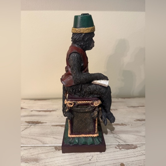 CBK Monkey With Fez Hat Reading A Book Statue - Picture 4 of 7